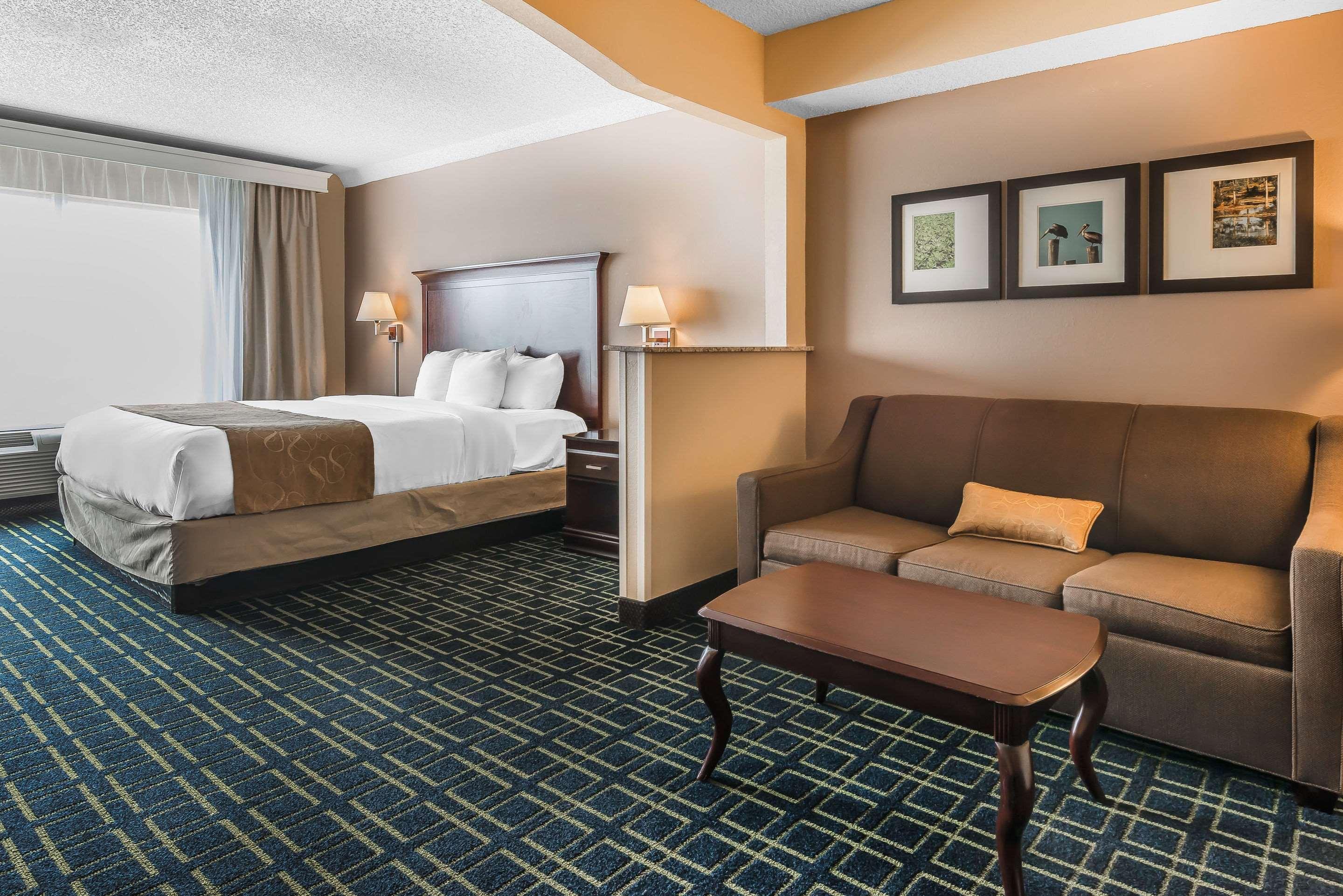 Comfort Suites Sawgrass Tamarac Exterior photo