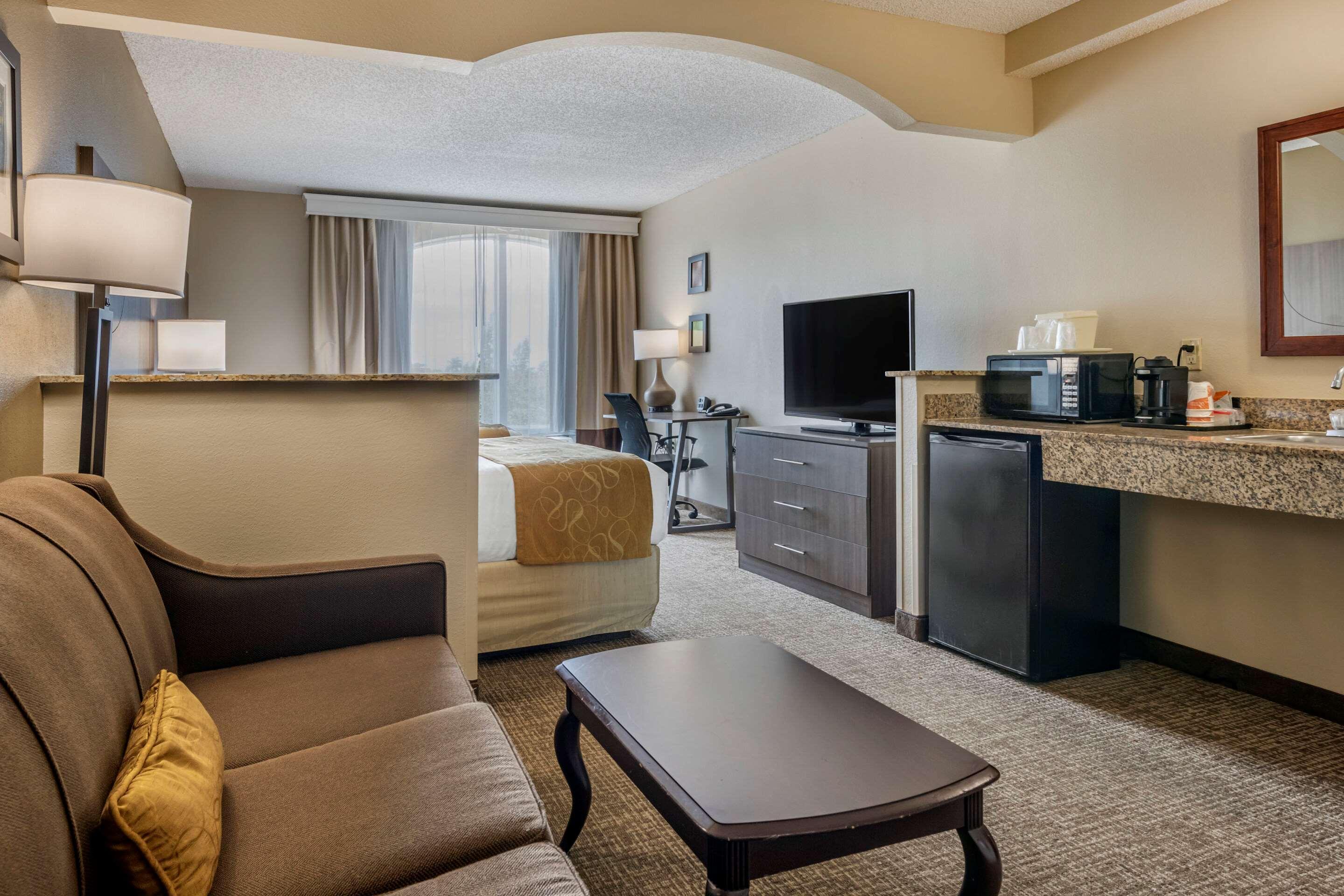 Comfort Suites Sawgrass Tamarac Exterior photo