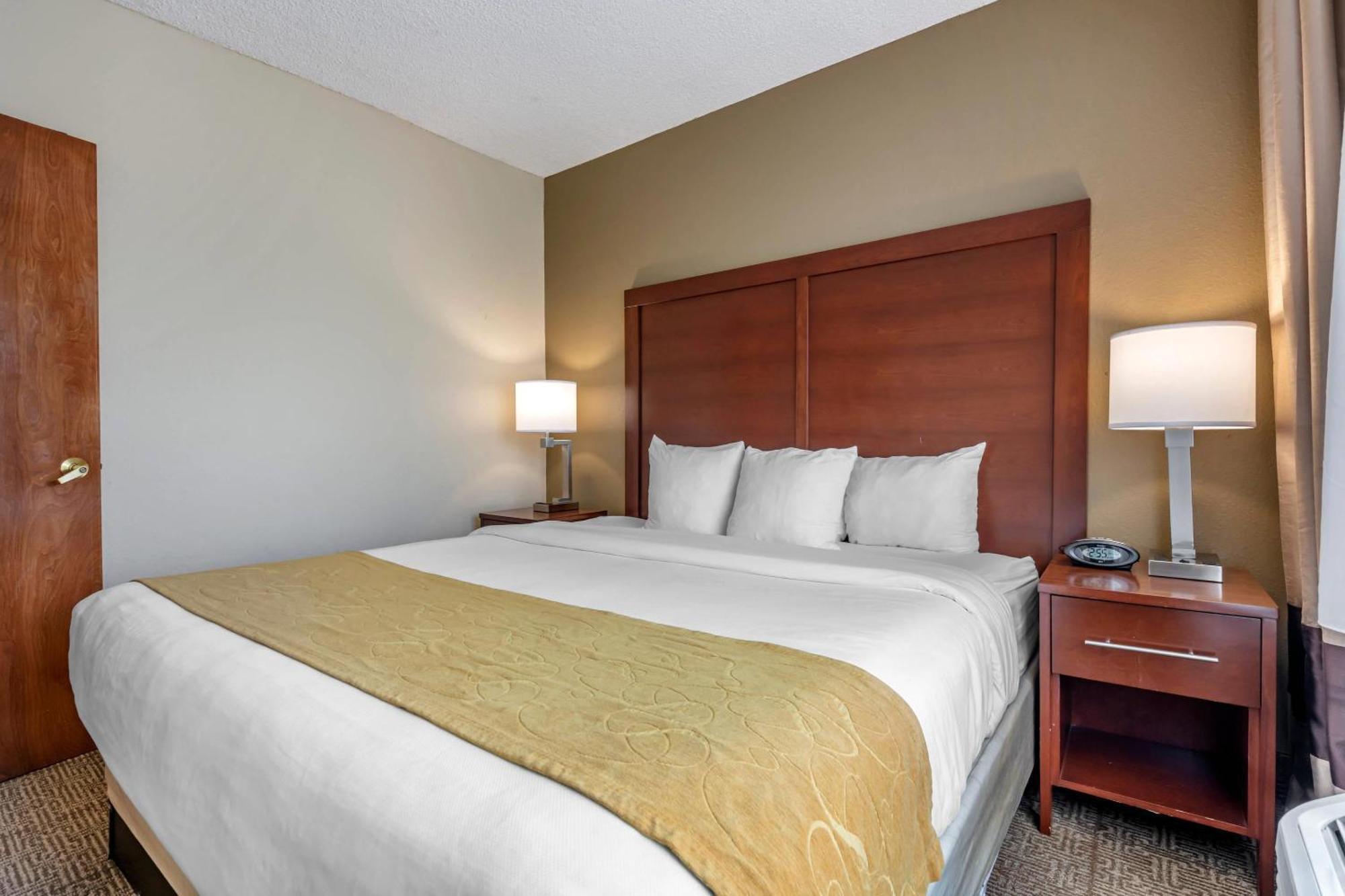 Comfort Suites Sawgrass Tamarac Exterior photo